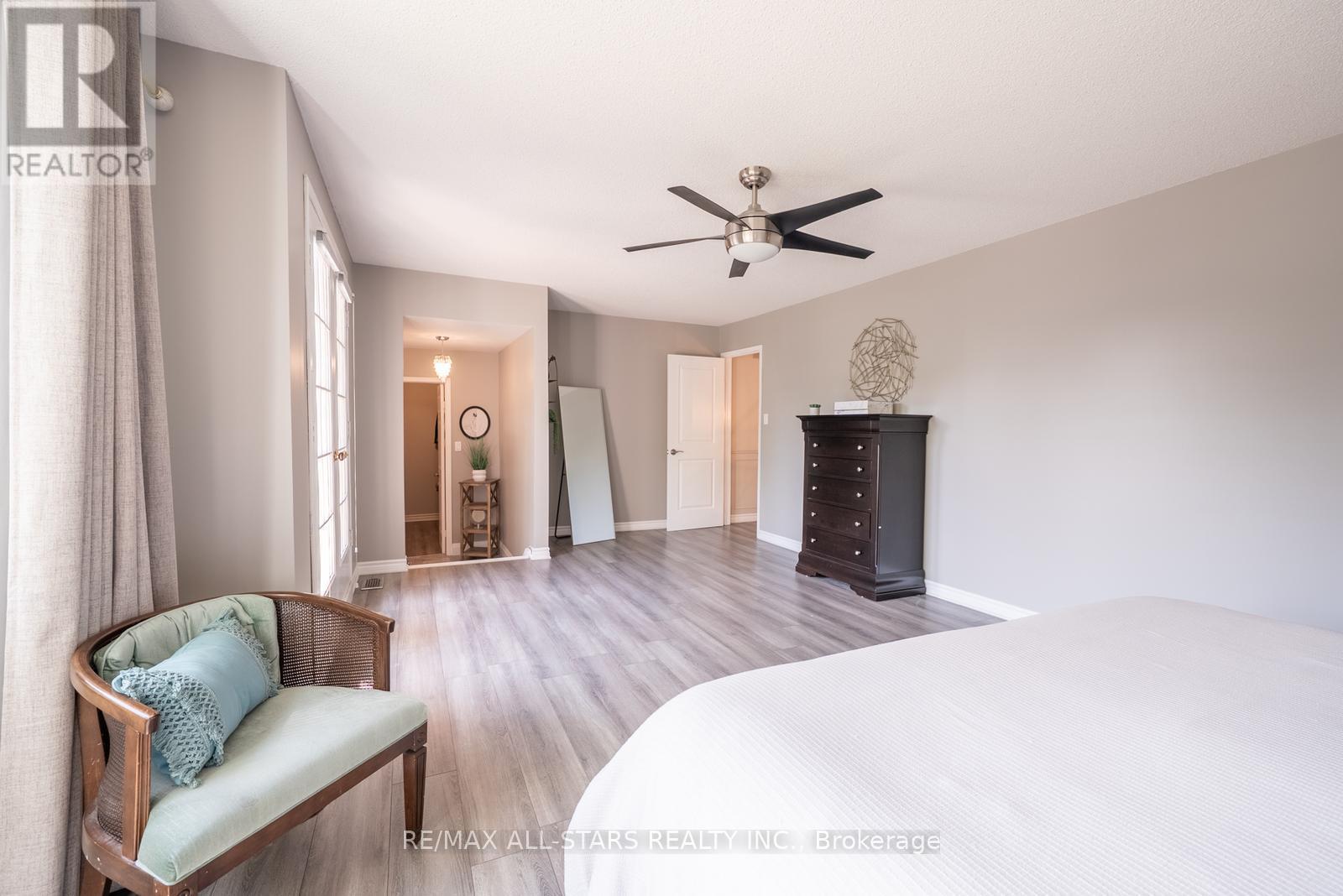 Photo 22 of 22 Dorman Drive, Whitchurchstouffville ON