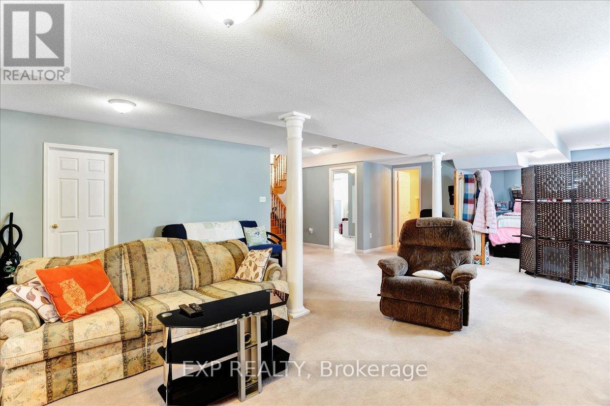 Photo 30 of 13 Masters Lane, Wasaga Beach ON