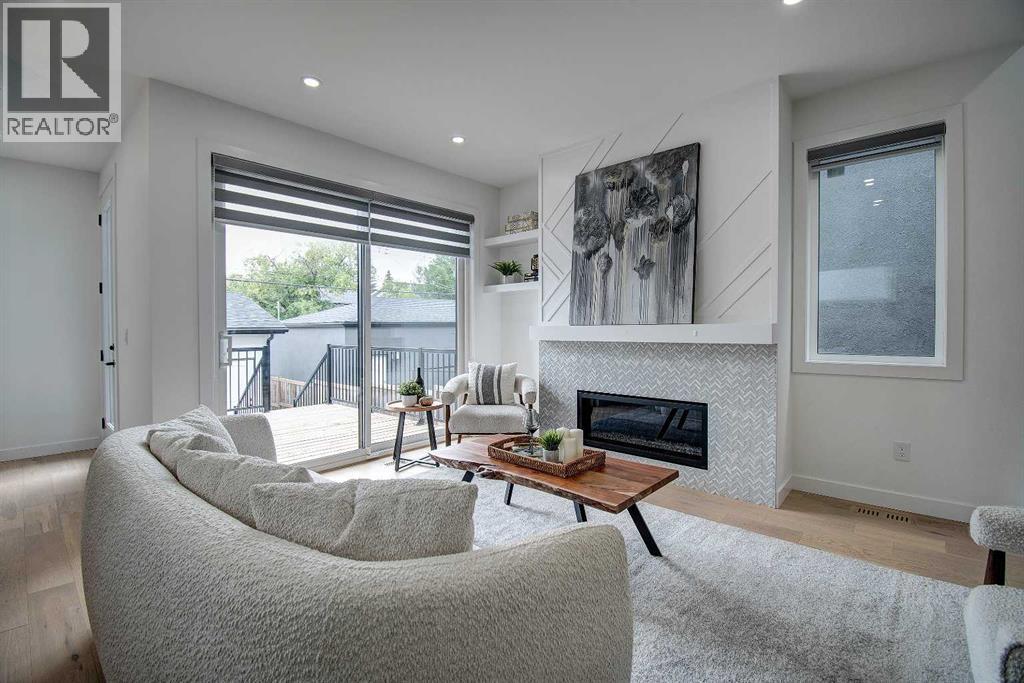 Single Family House for Sale in   Avenue SW Windsor Park Calgary 