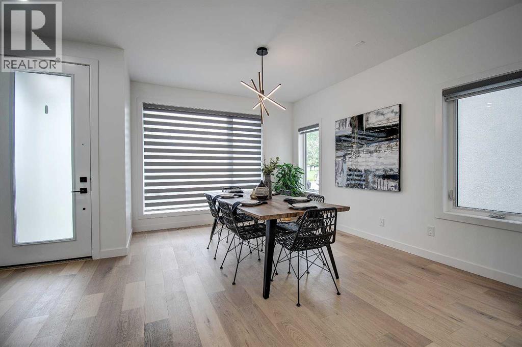 Single Family House for Sale in   Avenue SW Windsor Park Calgary 