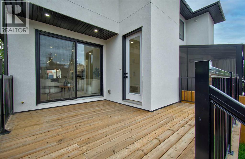 Single Family House for Sale in   Avenue SW Windsor Park Calgary 