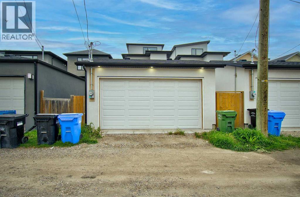 Single Family House for Sale in   Avenue SW Windsor Park Calgary 