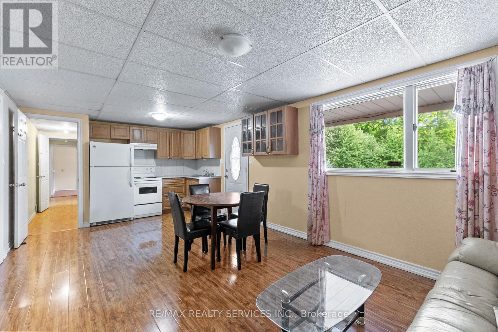 Photo 24 of 538 Guelph Street, Halton Hills ON