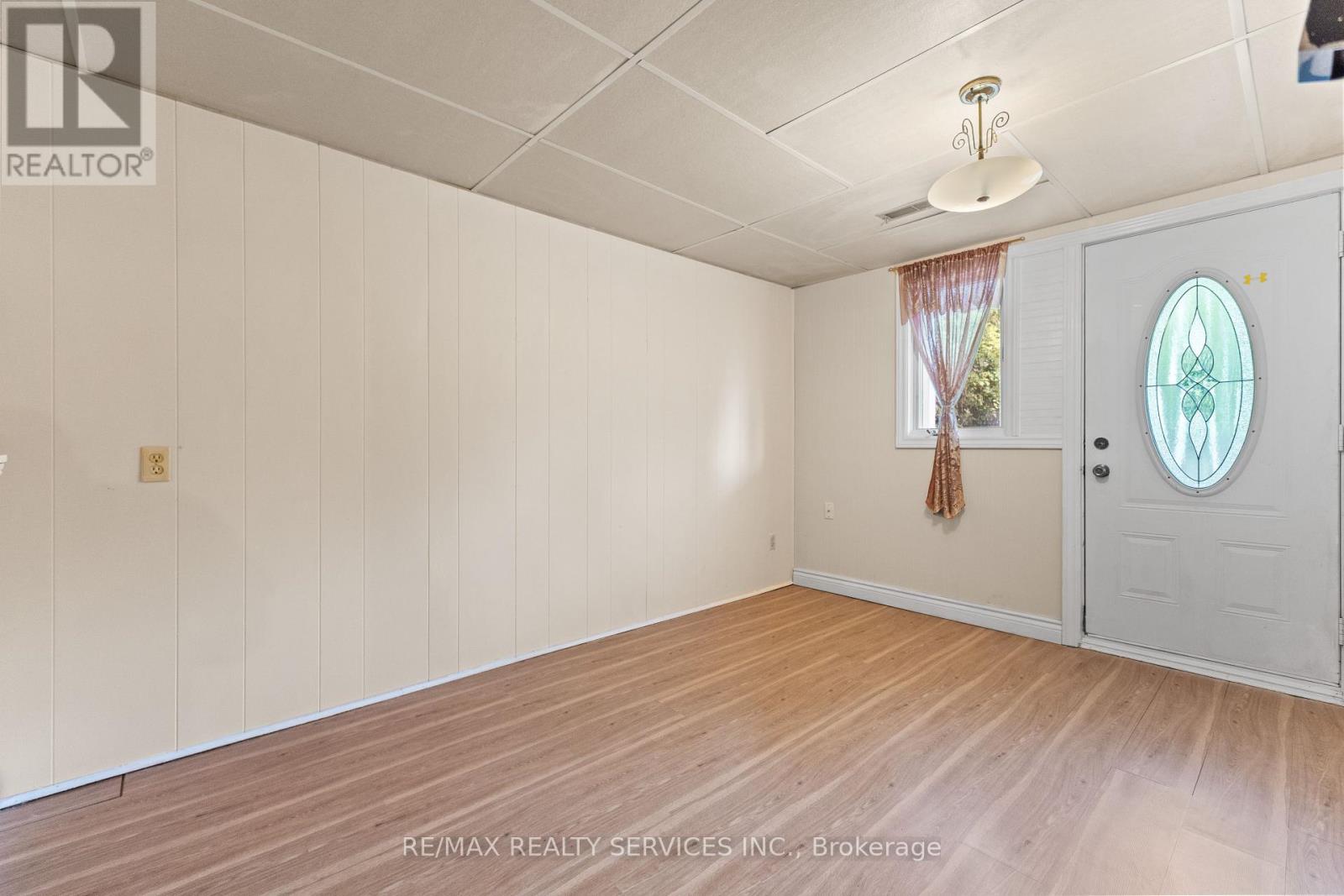 Photo 28 of 538 Guelph Street, Halton Hills ON