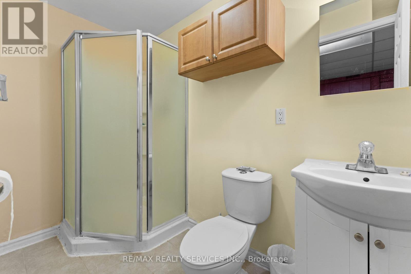 Photo 32 of 538 Guelph Street, Halton Hills ON
