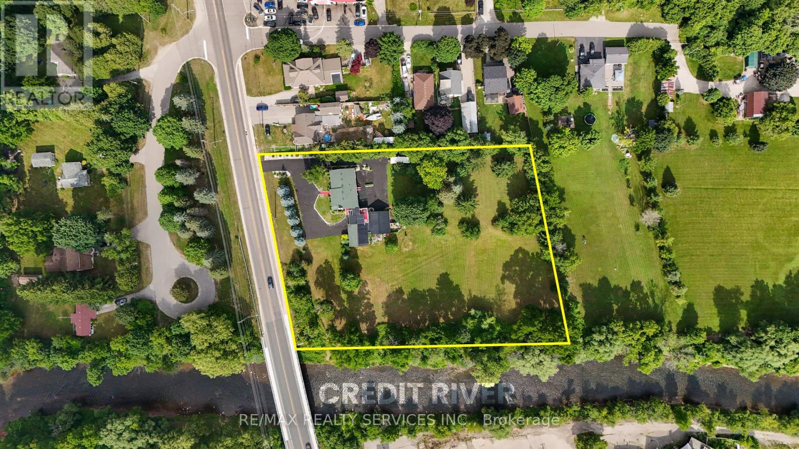 Photo 6 of 538 Guelph Street, Halton Hills ON