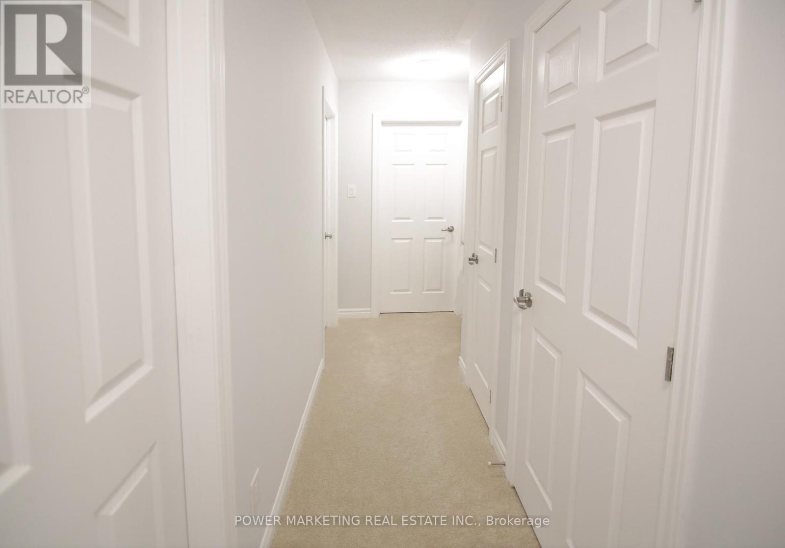 Photo 14 of 43 Zoisite Private, Ottawa ON
