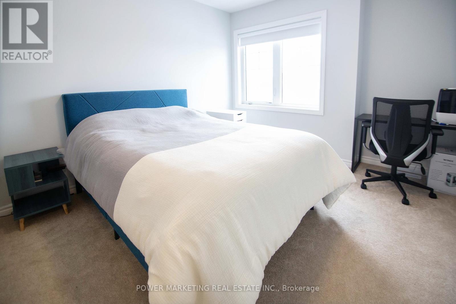 Photo 20 of 43 Zoisite Private, Ottawa ON