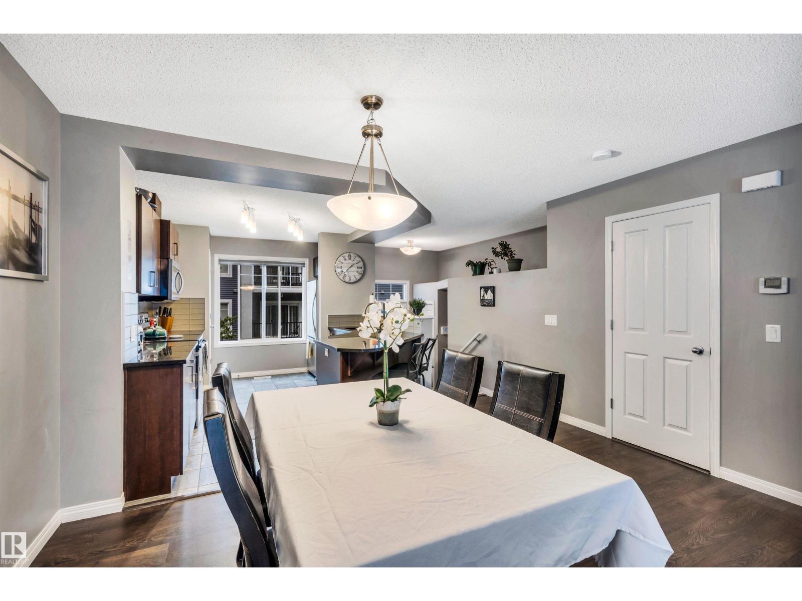 Photo 11 of 19 4050 Savaryn Dr Sw Sw, Edmonton AB