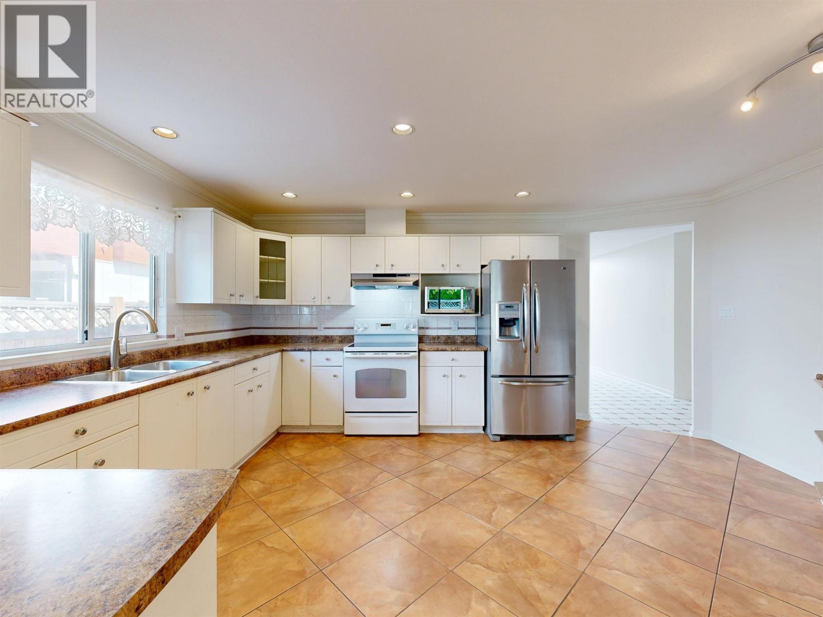 5079 CENTRAL Avenue, Delta
