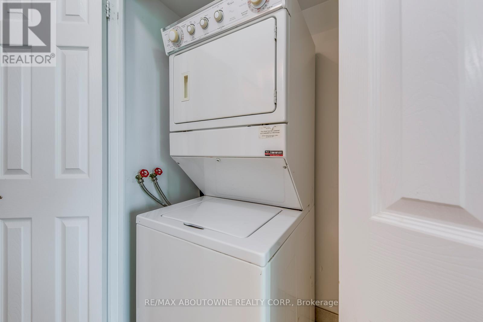Photo 24 of 2803 15 Greenview Avenue, Toronto ON