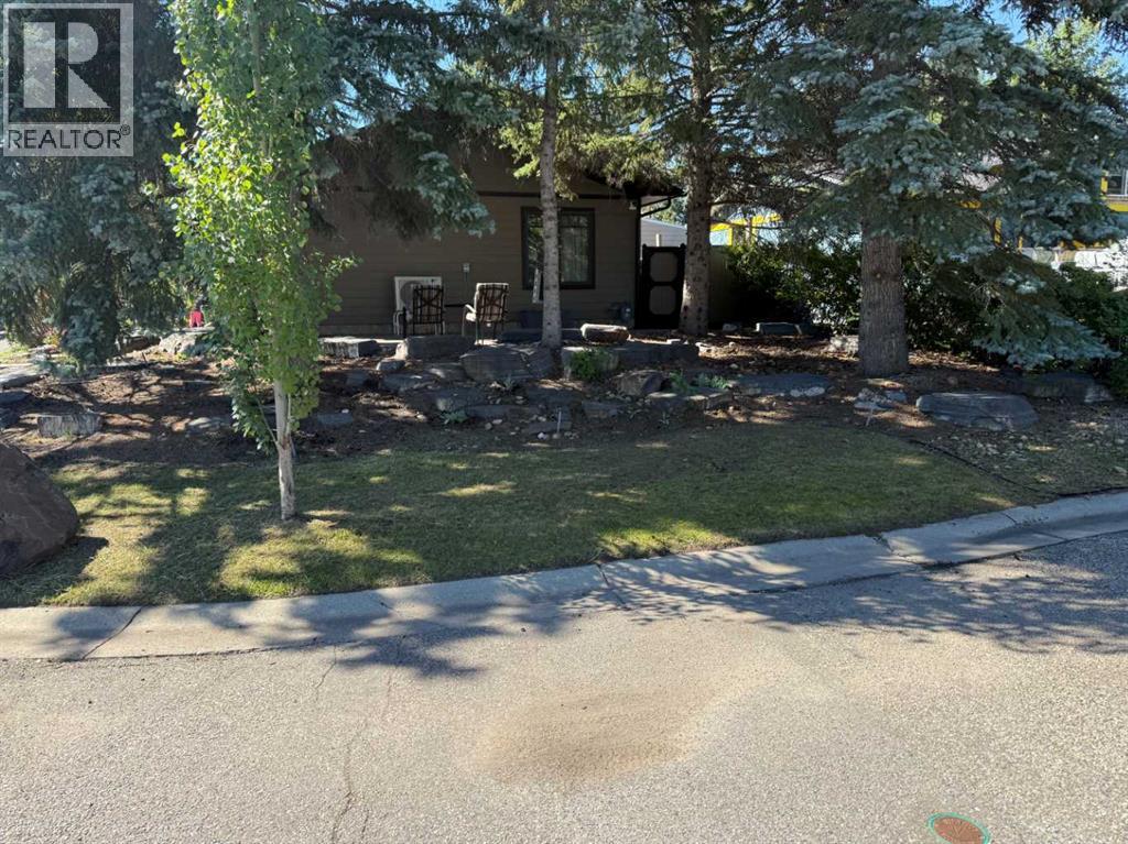 Photo 48 of 151 Brookgreen Drive Sw, Calgary AB