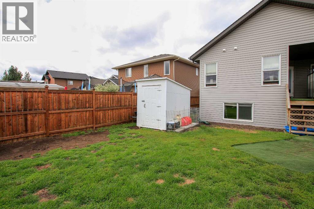 Photo 34 of 73 Bowman Circle, Sylvan Lake AB