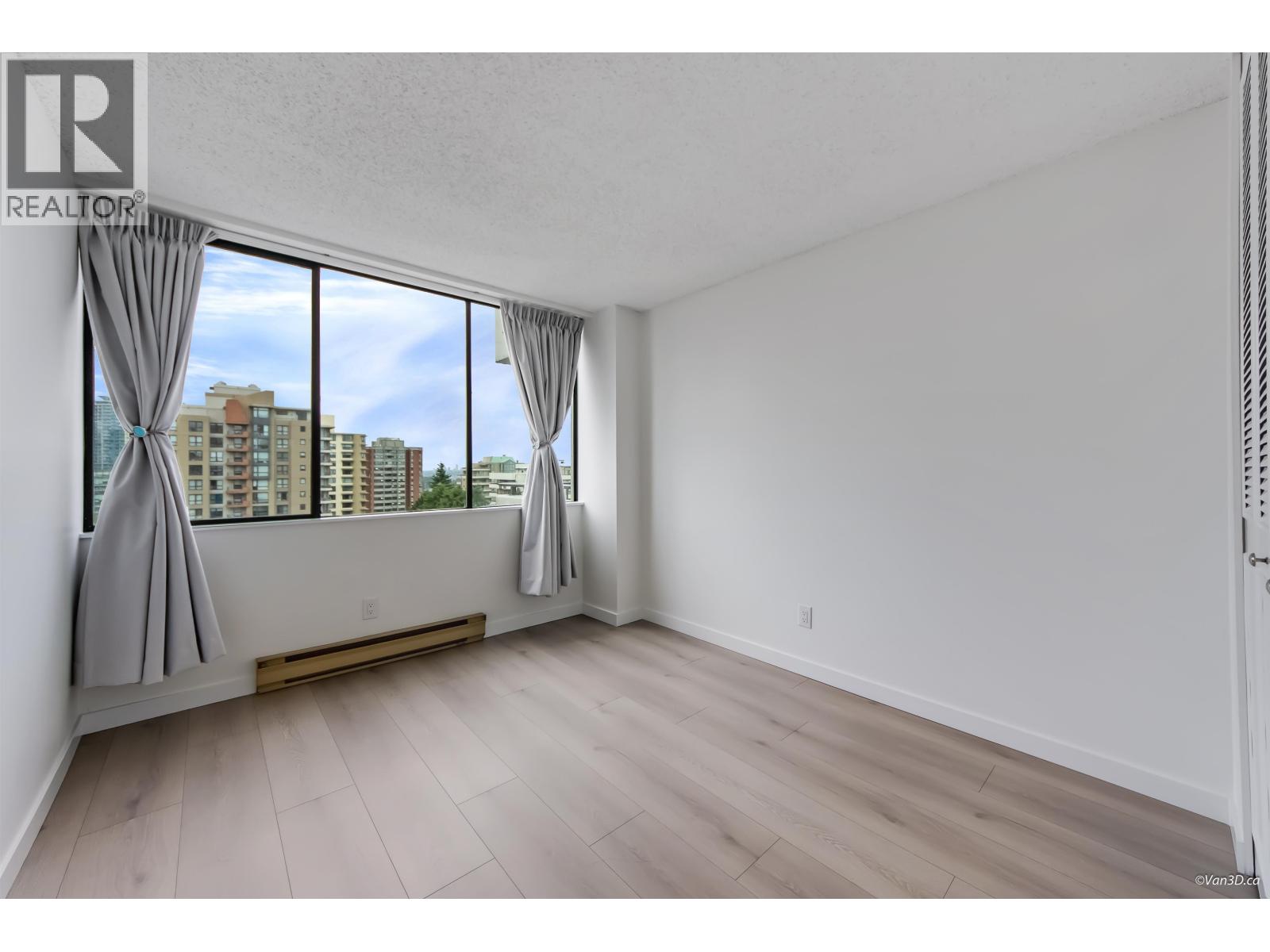 Photo 9 of 1102 7235 Salisbury Avenue, Burnaby BC