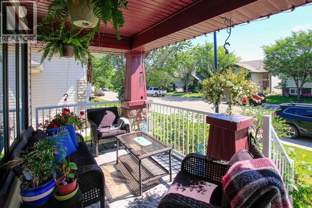 Photo 4 of 52 White Avenue, Red Deer AB