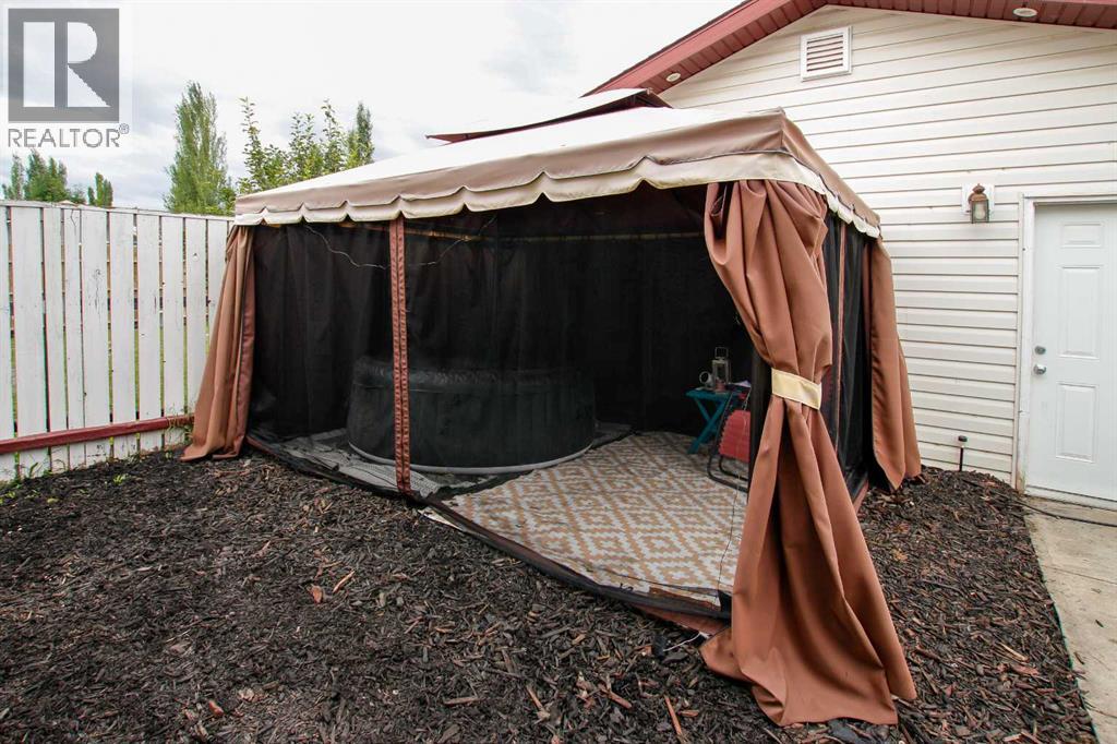 Photo 46 of 52 White Avenue, Red Deer AB