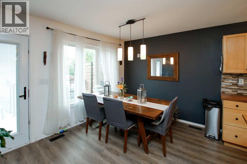 Photo 18 of 52 White Avenue, Red Deer AB