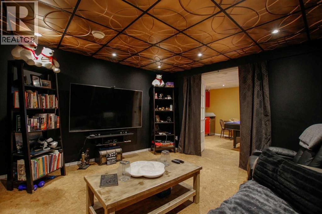 Photo 34 of 52 White Avenue, Red Deer AB