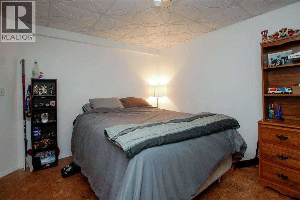 Photo 38 of 52 White Avenue, Red Deer AB