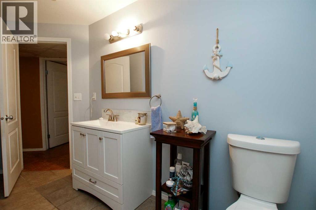 Photo 41 of 52 White Avenue, Red Deer AB