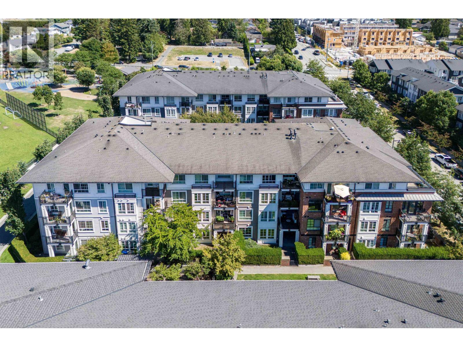 Photo 4 of 207 553 Foster Avenue, Coquitlam BC