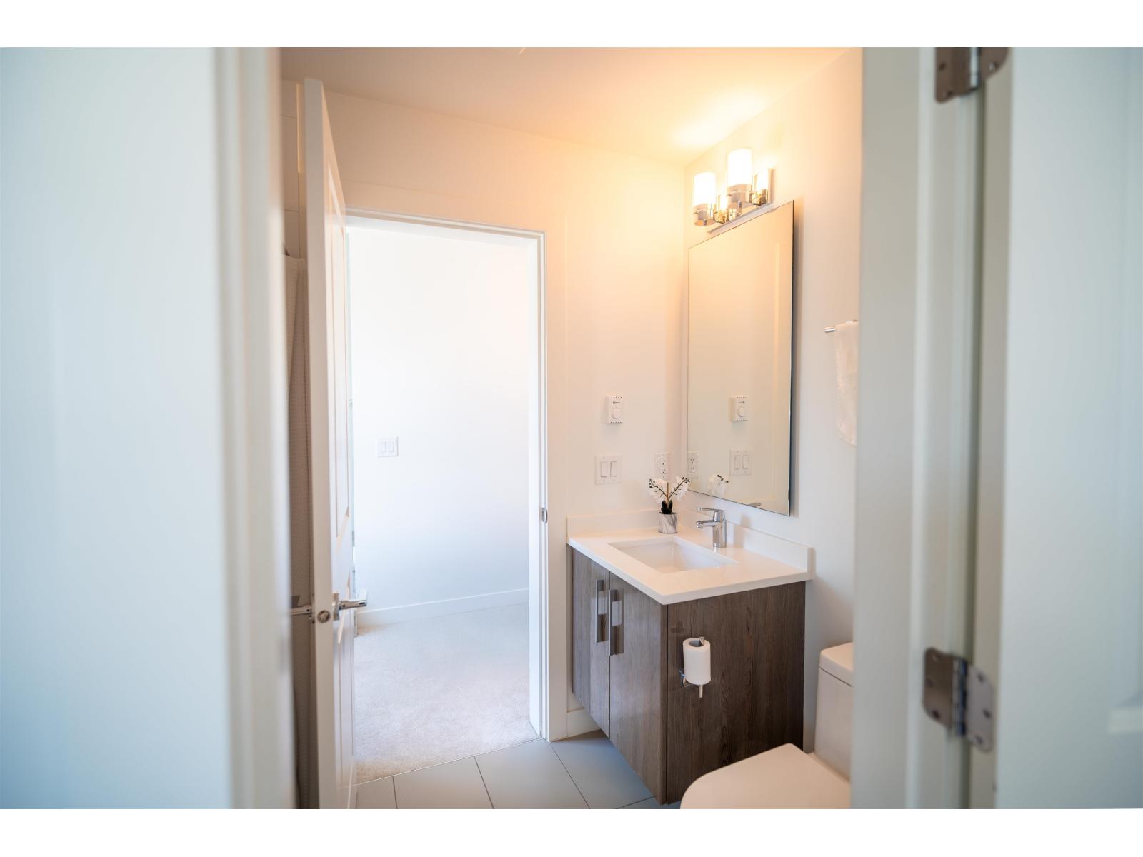Photo 40 of 64 20857 77 A Avenue, Langley BC