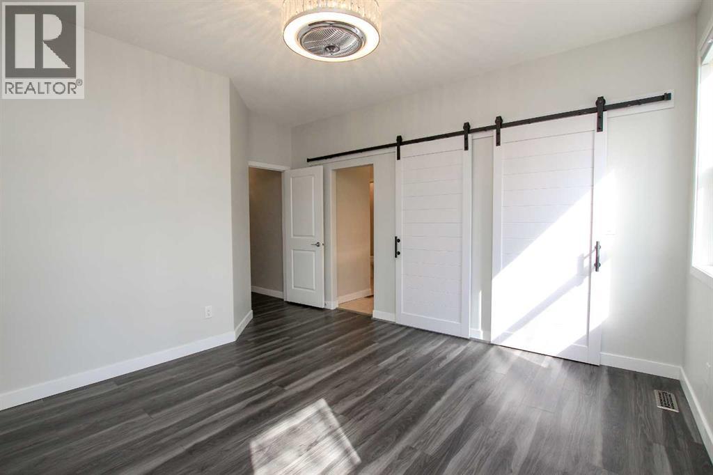 Photo 18 of 128 Ingle Close, Red Deer AB