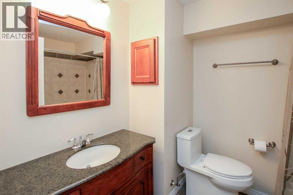 Photo 37 of 128 Ingle Close, Red Deer AB