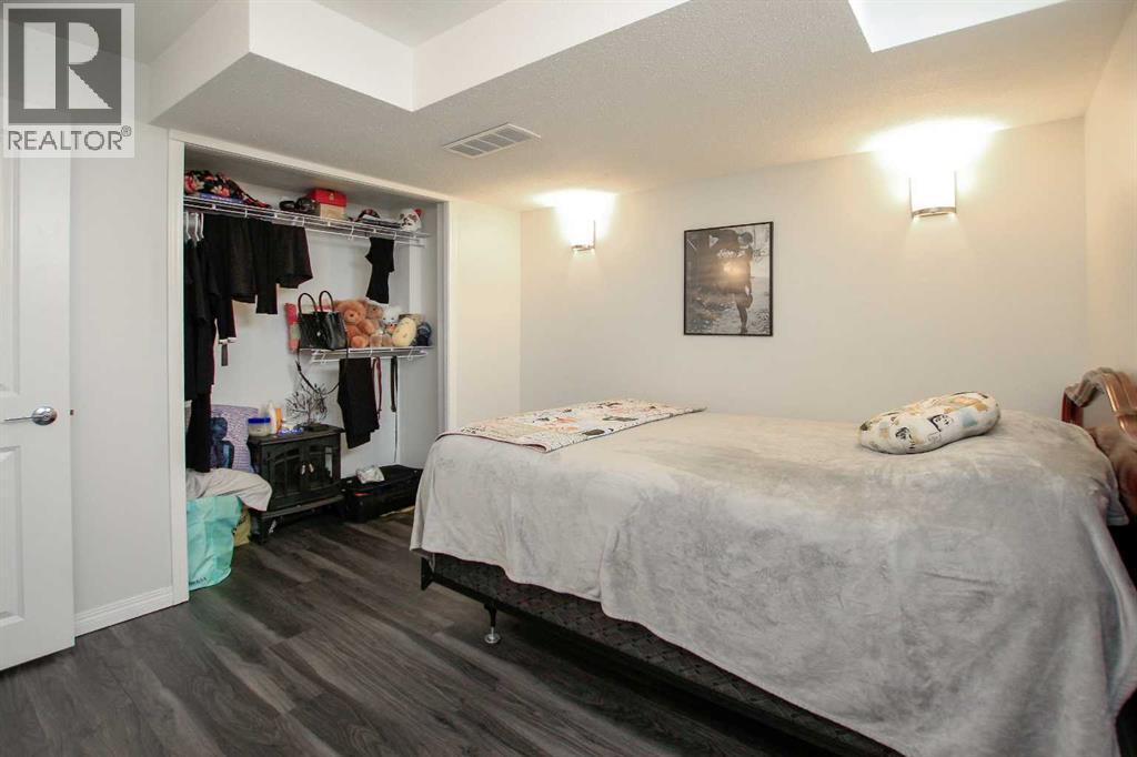 Photo 36 of 128 Ingle Close, Red Deer AB