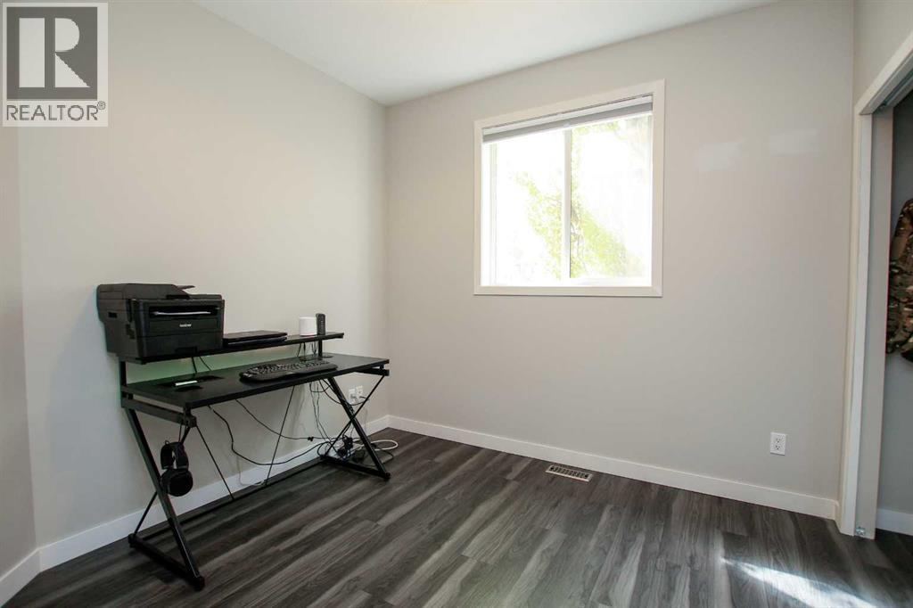 Photo 26 of 128 Ingle Close, Red Deer AB