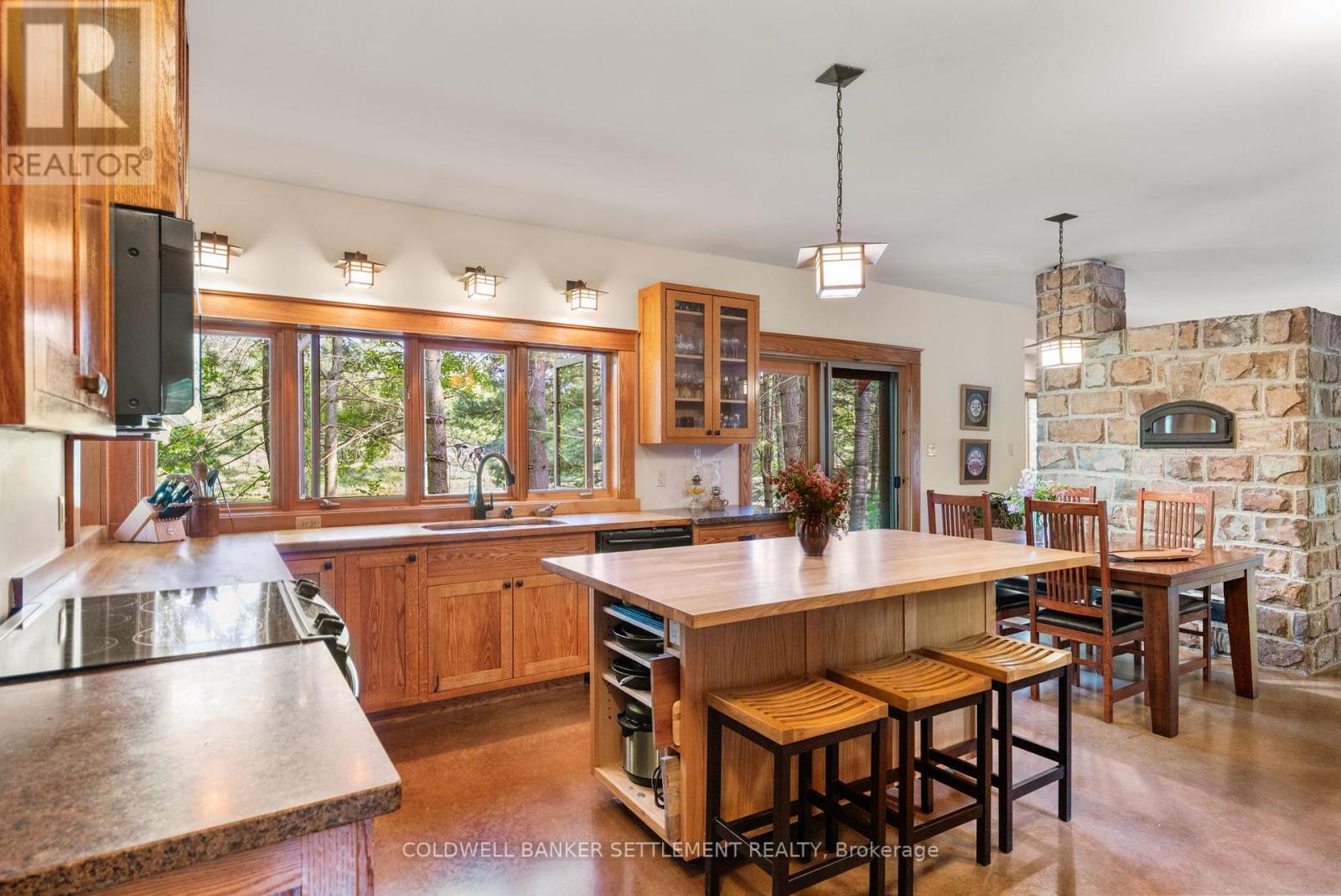 Photo 13 of 1093 Althorpe Road, Tay Valley ON