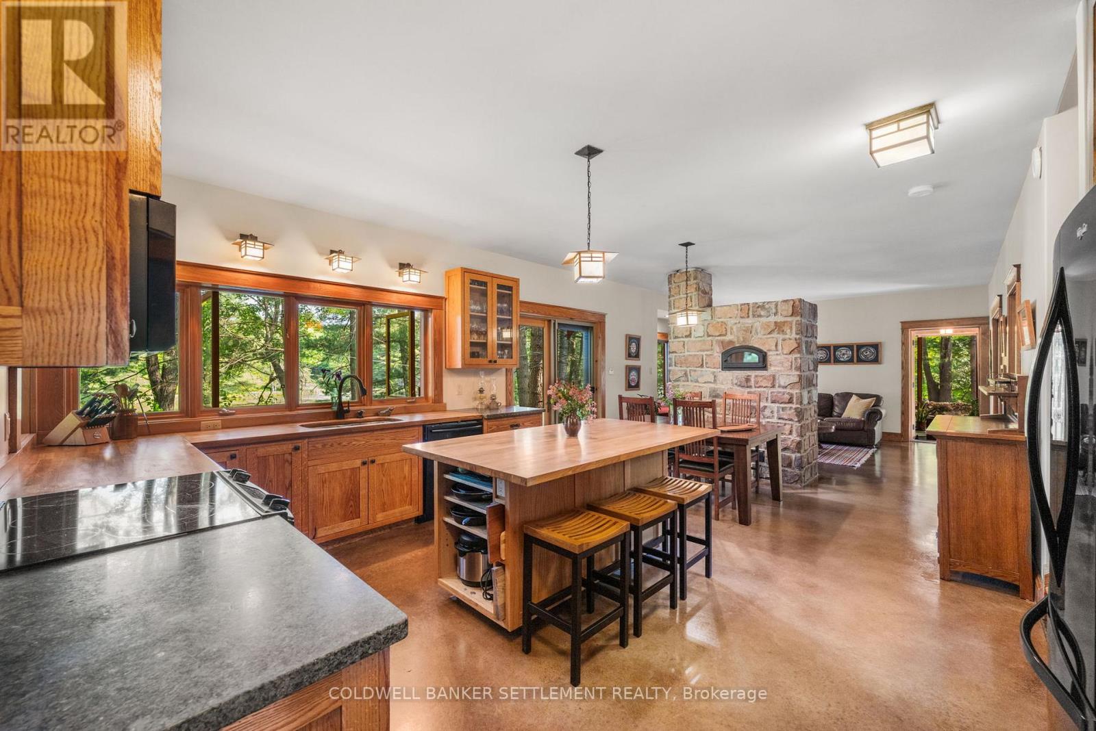 Photo 9 of 1093 Althorpe Road, Tay Valley ON
