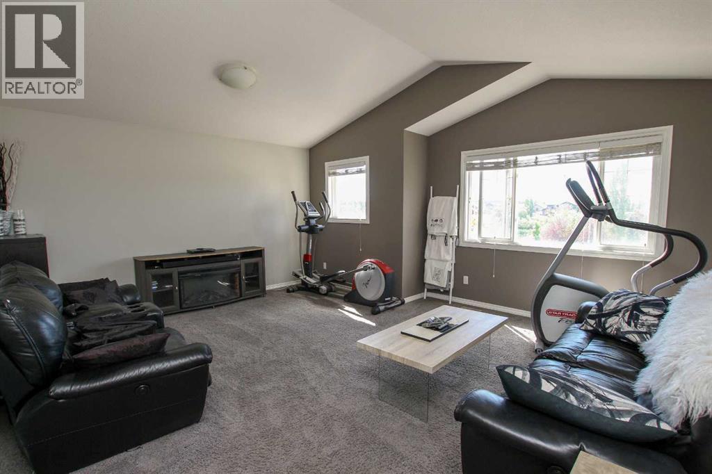 Photo 23 of 145 Carrington Drive, Red Deer AB