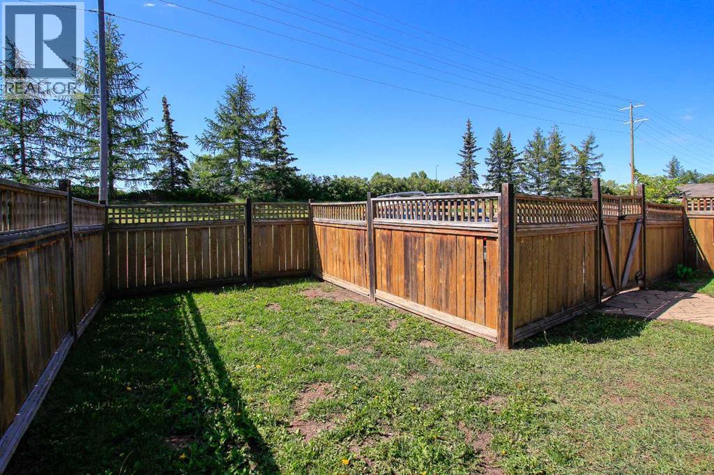 Photo 33 of 82 Ireland Crescent, Red Deer AB