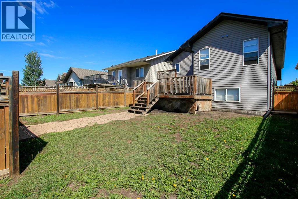Photo 34 of 82 Ireland Crescent, Red Deer AB