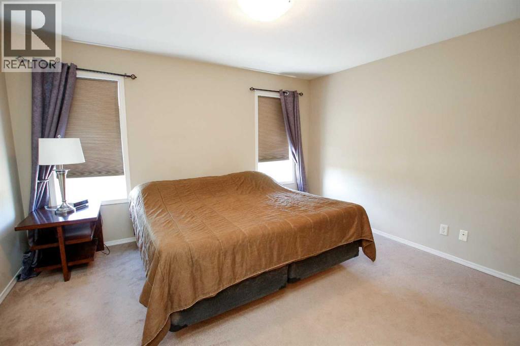 Photo 25 of 82 Ireland Crescent, Red Deer AB