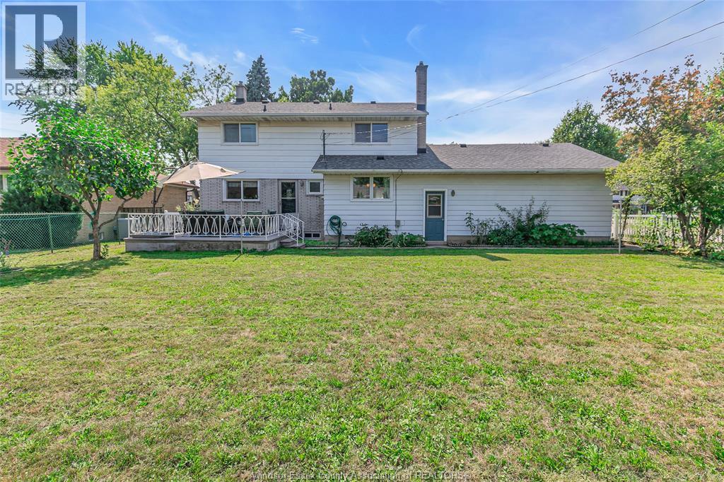 Photo 21 of 2418 Mark Avenue, Windsor ON