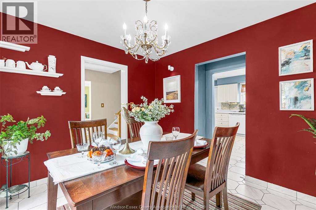 Photo 14 of 2418 Mark Avenue, Windsor ON