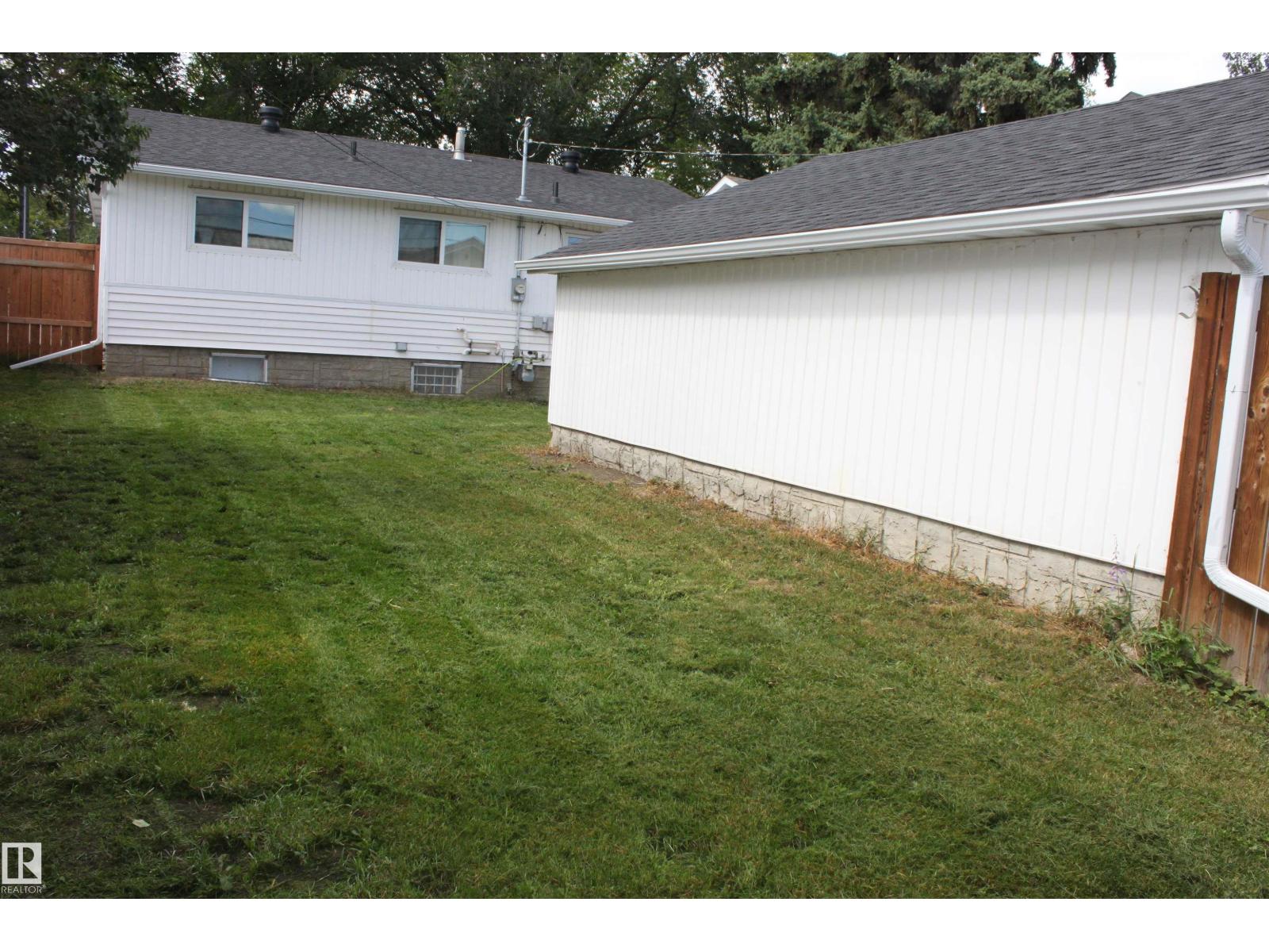 Photo 33 of 6519 104 A St Nw, Edmonton AB