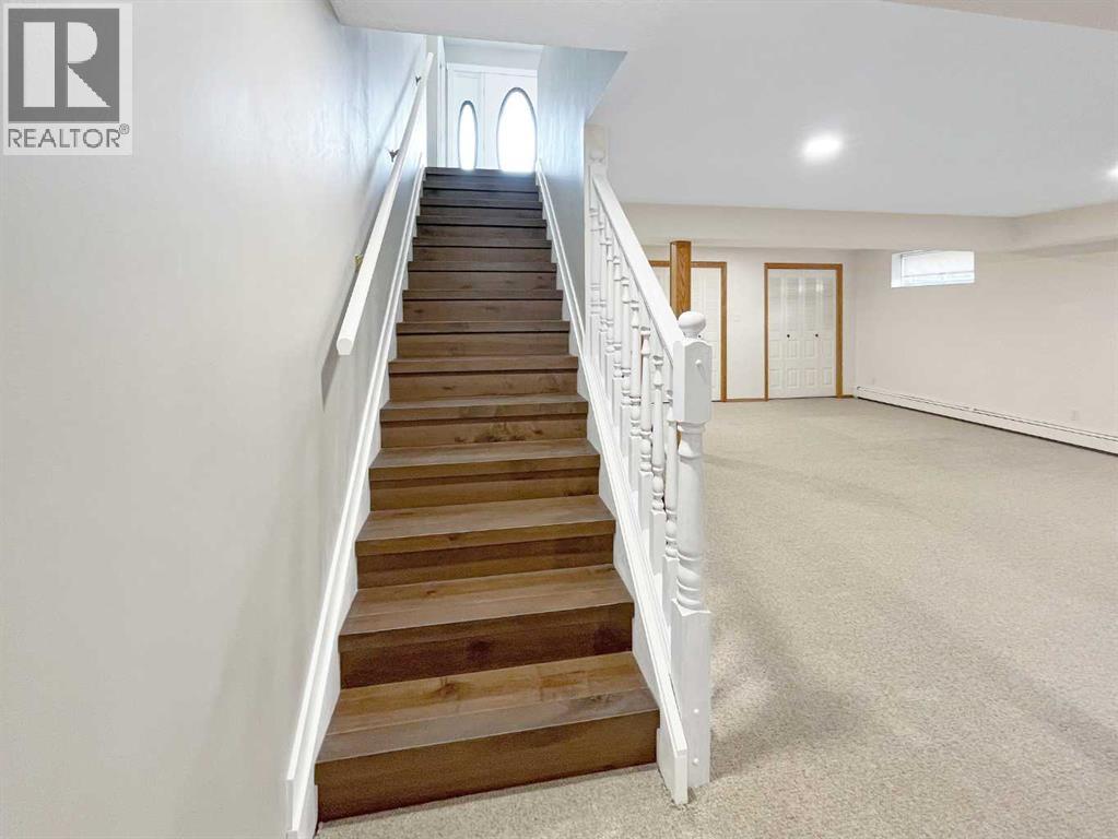Photo 31 of 4308 72 Street, Camrose AB