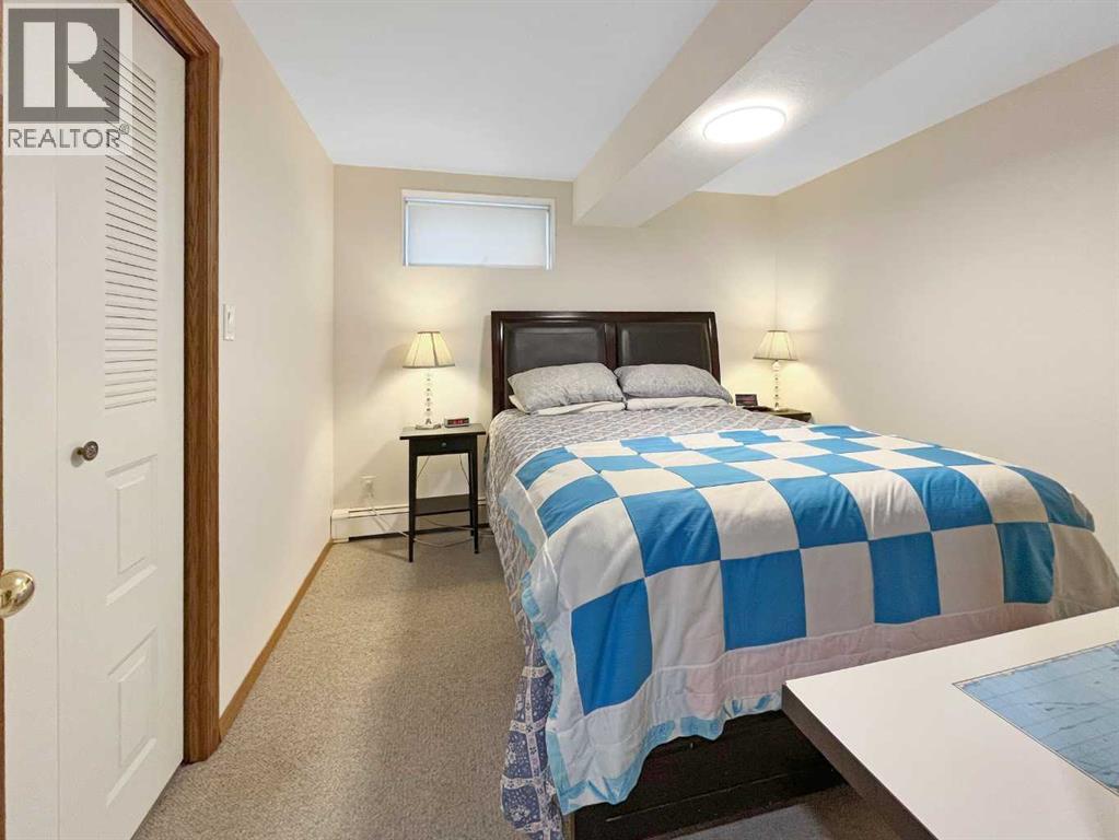 Photo 42 of 4308 72 Street, Camrose AB