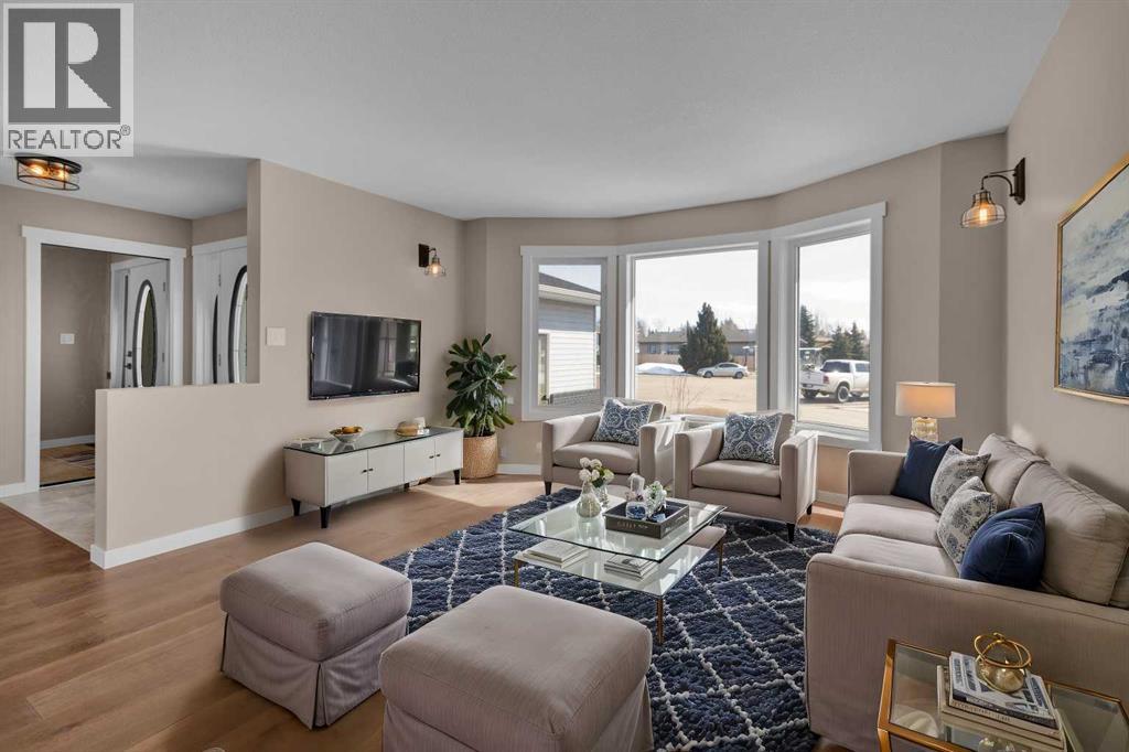 Photo 14 of 4308 72 Street, Camrose AB
