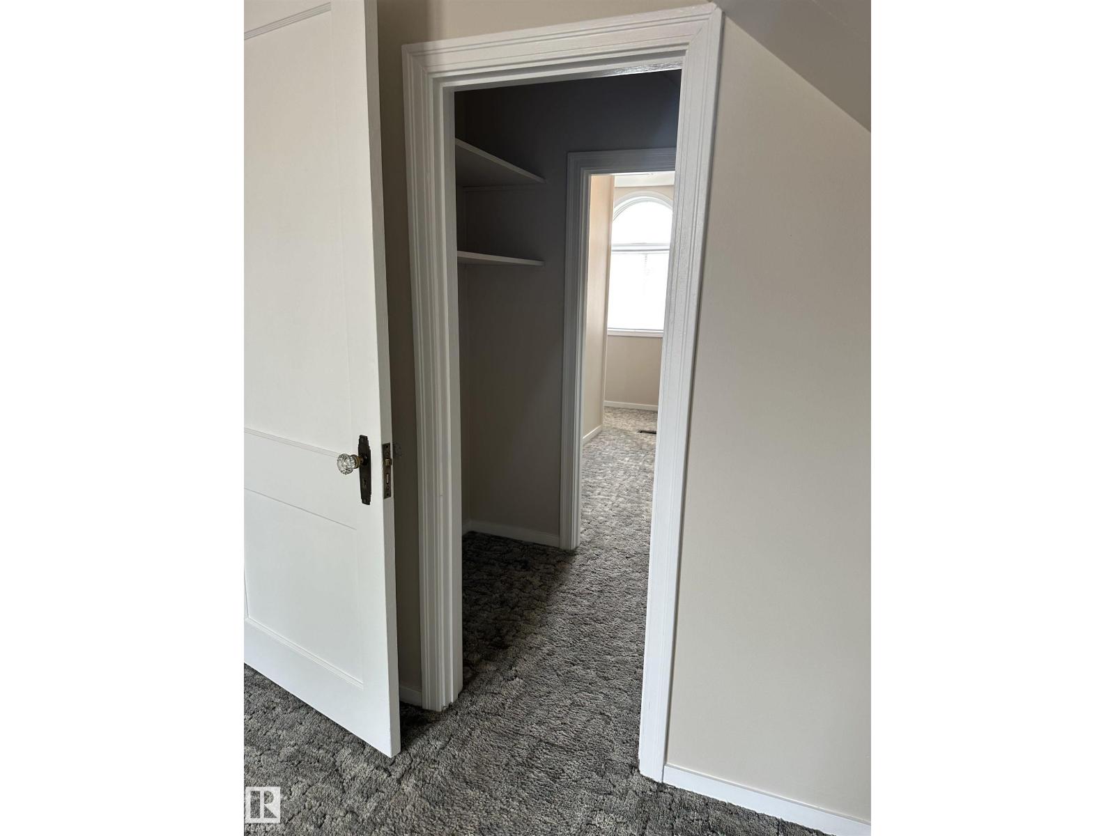 Photo 41 of 6359 105 A St Nw, Edmonton AB