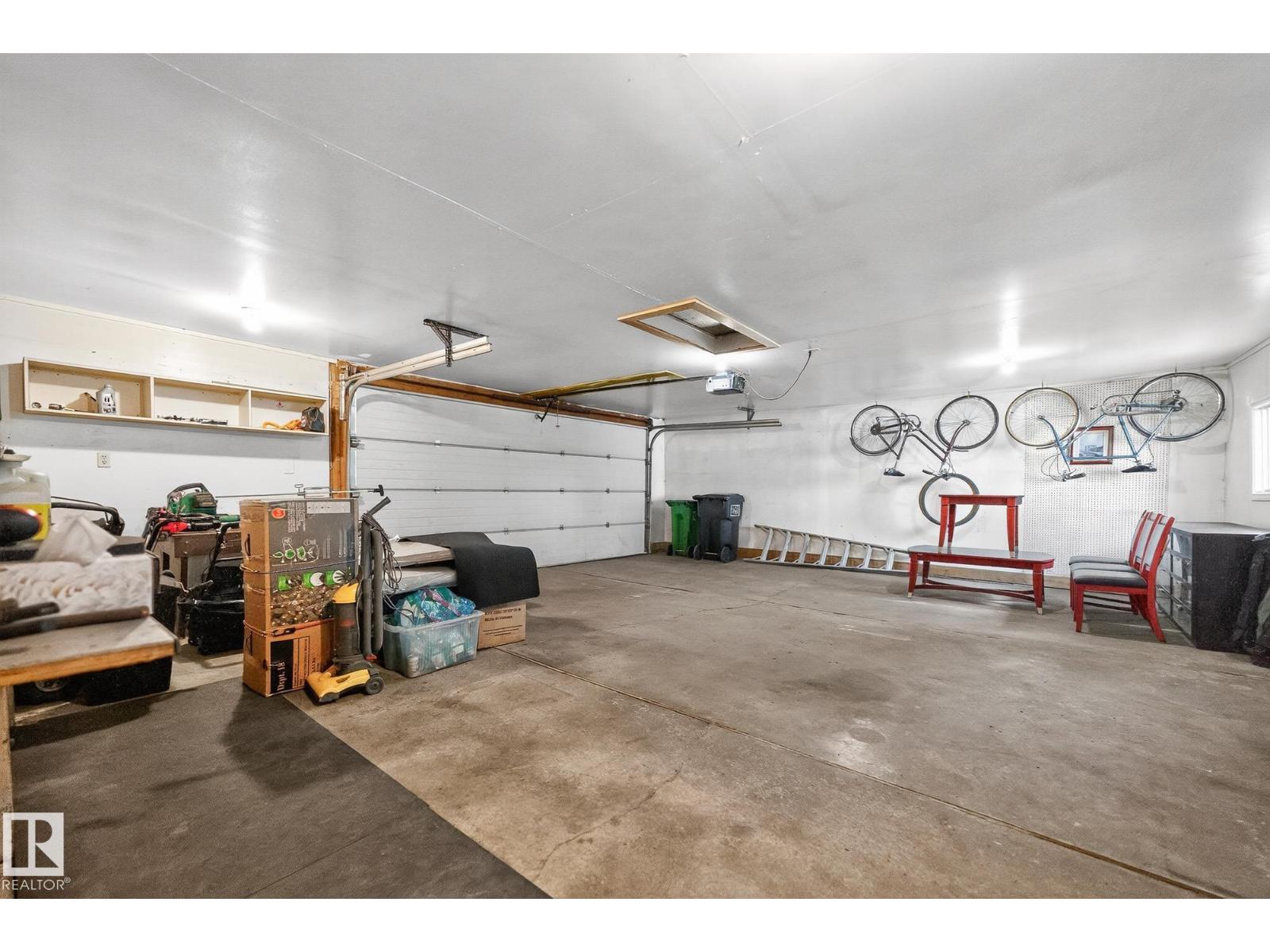 Photo 69 of 6359 105 A St Nw, Edmonton AB