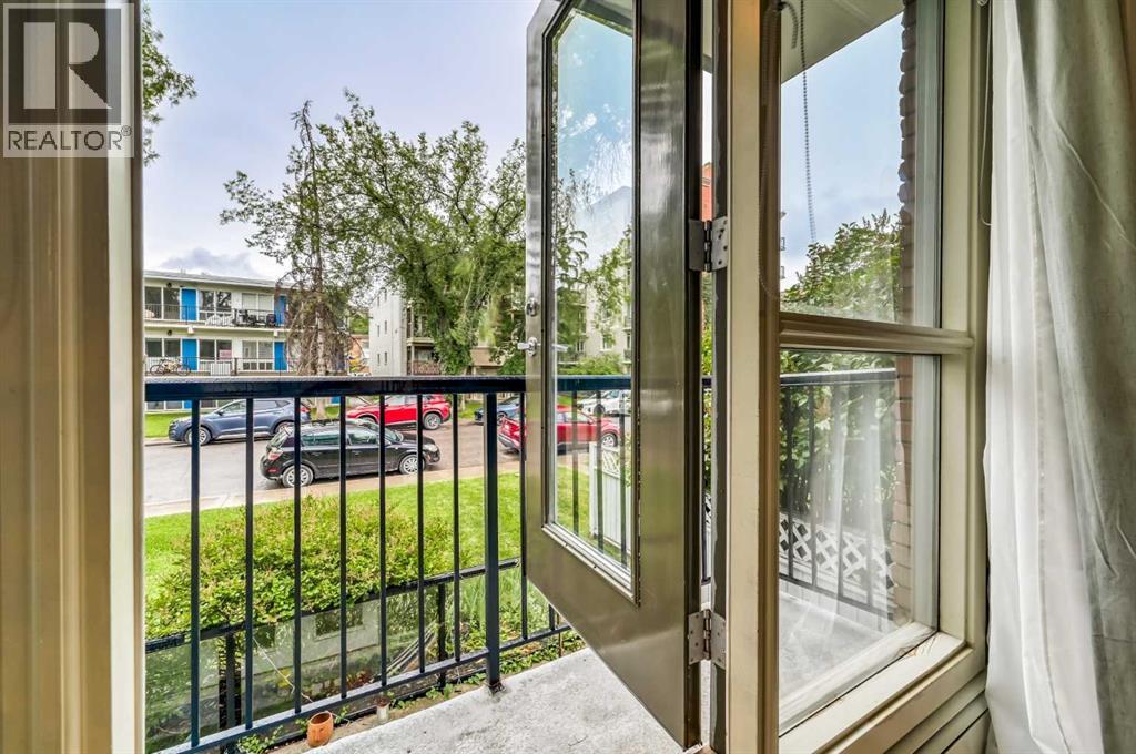 205, 324 22 AVENUE SW - Image 5
