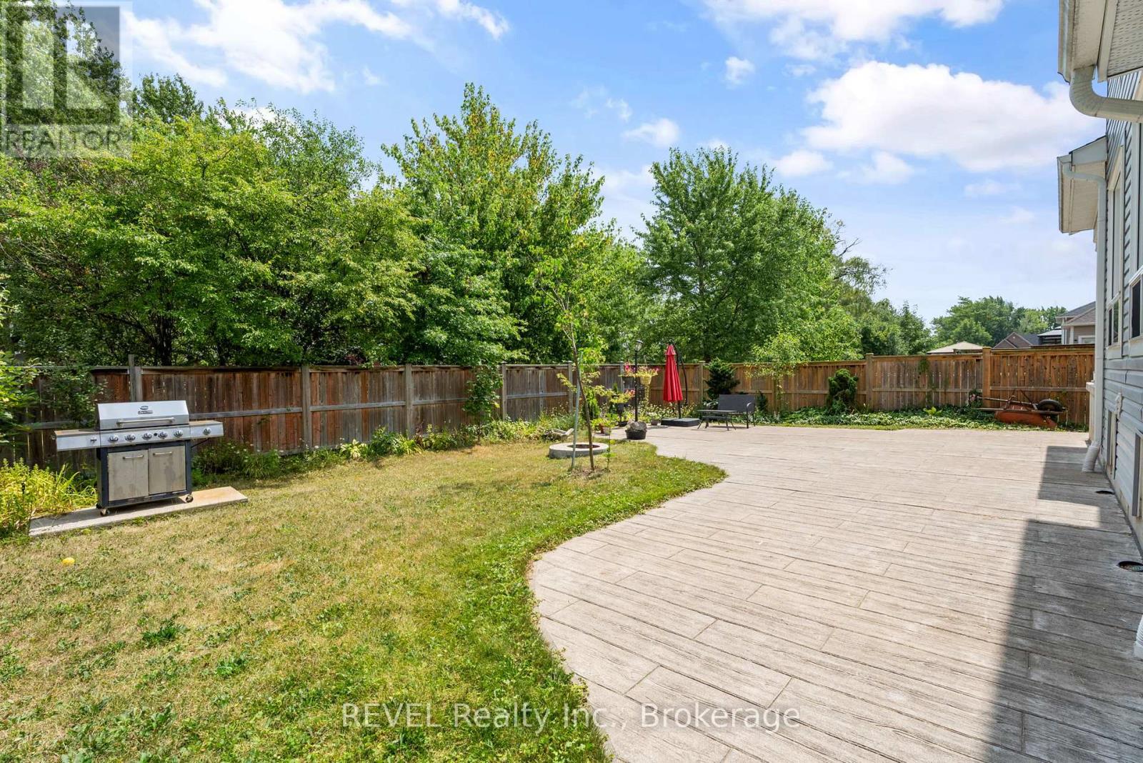 Photo 36 of 1018 Kerby Street, Fort Erie ON