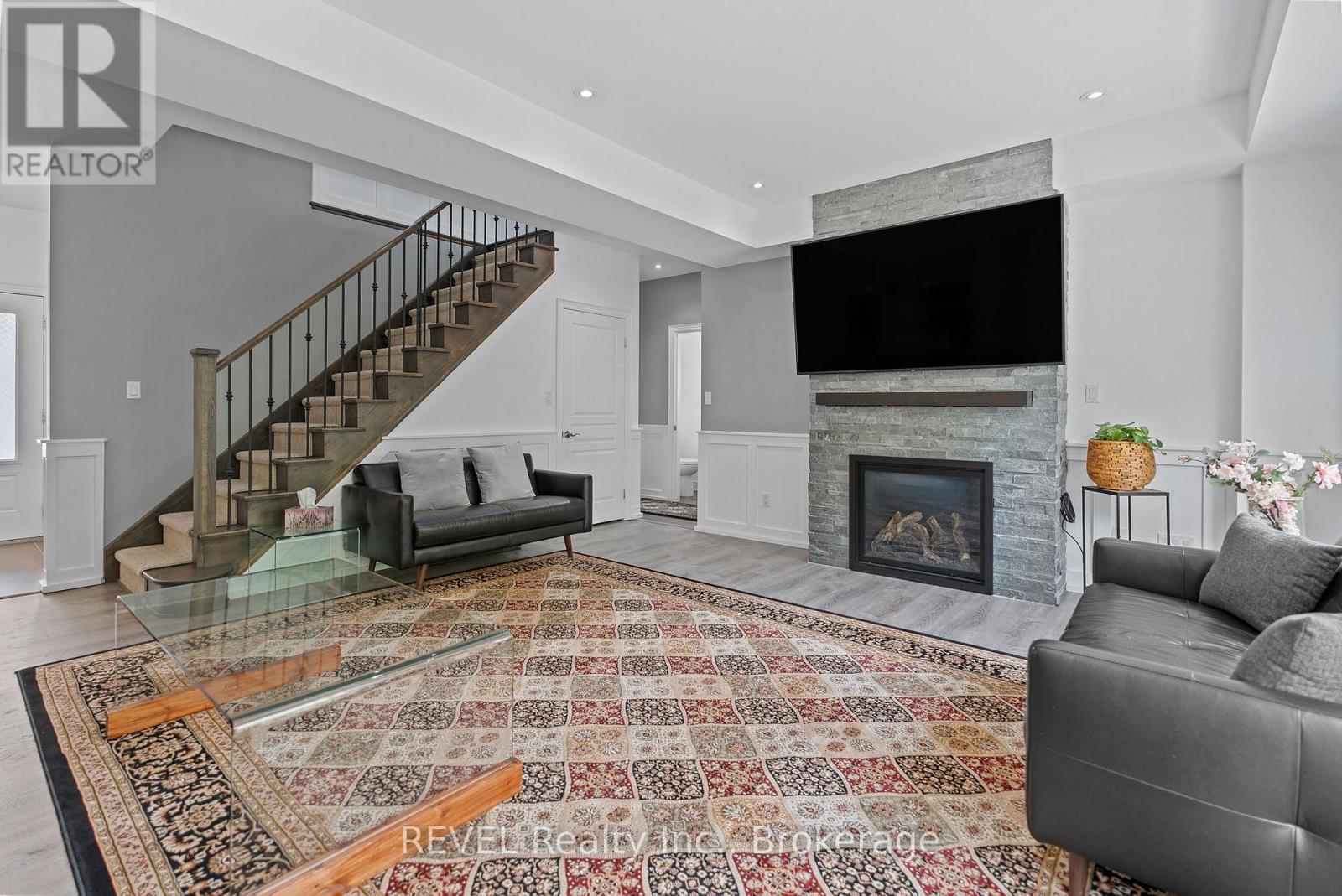 Photo 6 of 1018 Kerby Street, Fort Erie ON