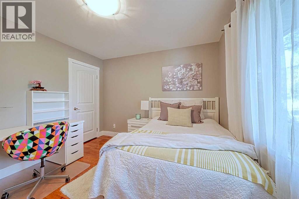 Single Family House Bungalow for Sale in  Meadowview Road SW Meadowlark Park Calgary 
