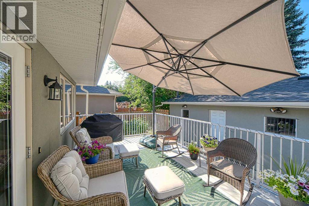 Single Family House Bungalow for Sale in  Meadowview Road SW Meadowlark Park Calgary 