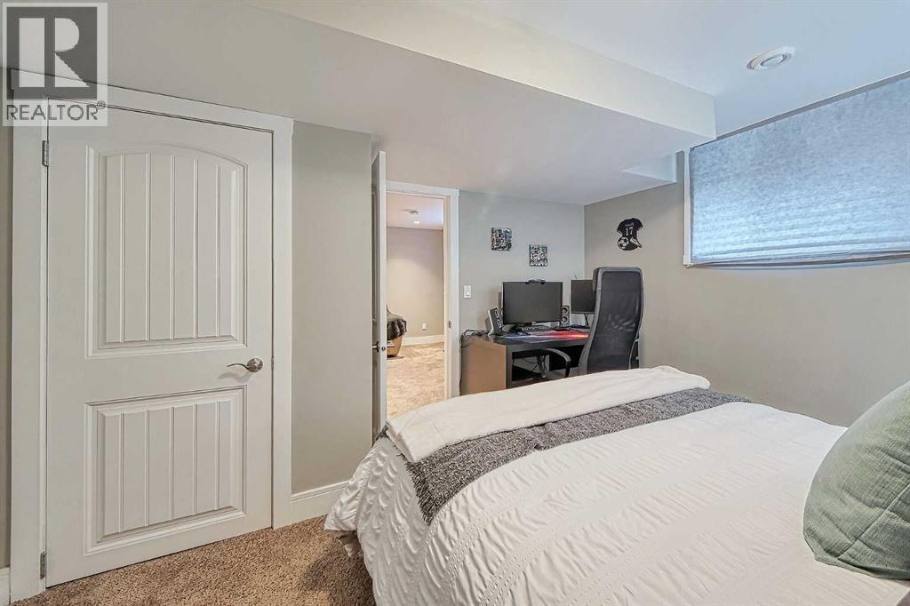 Single Family House Bungalow for Sale in  Meadowview Road SW Meadowlark Park Calgary 
